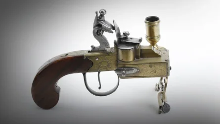 6-seriously-weird-firearms-main-image (1).webp